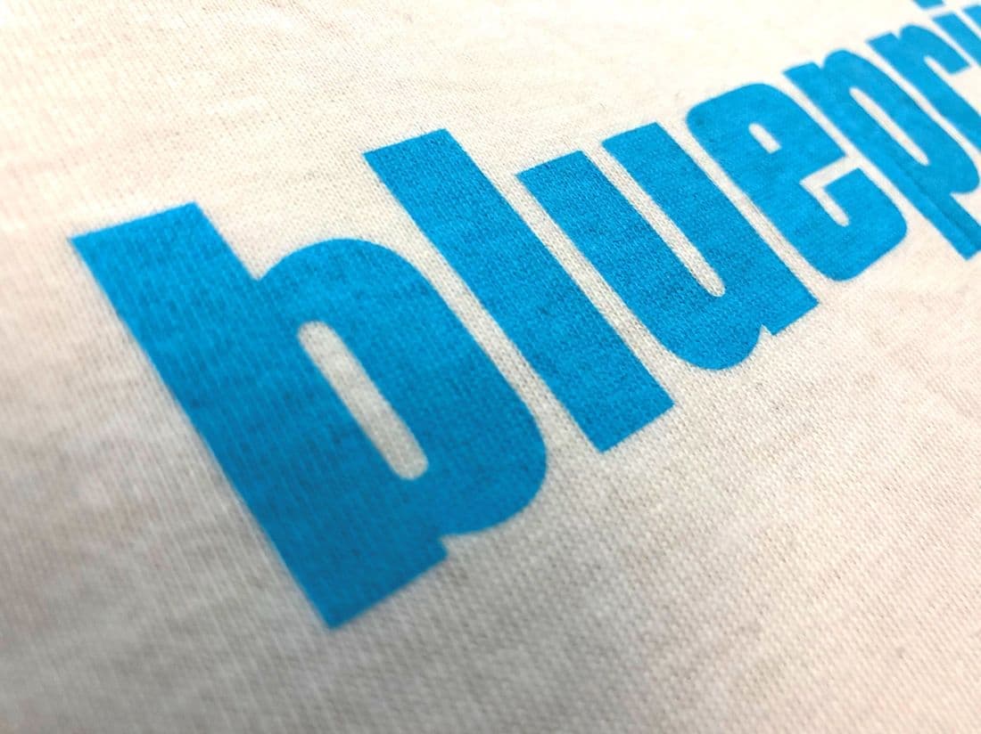 染込みプリント青色